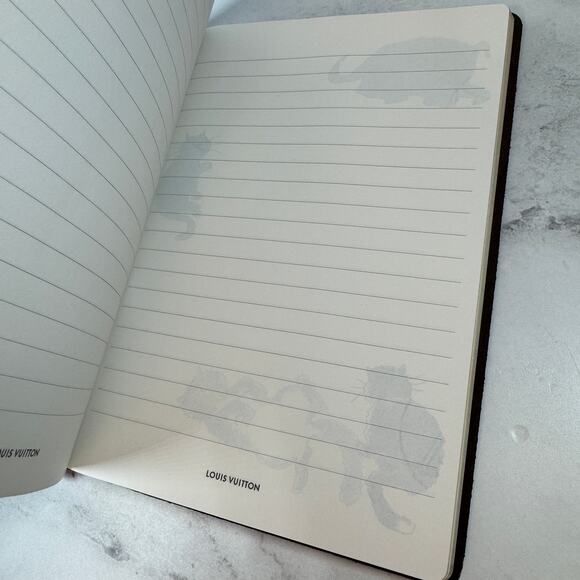 Louis Vuitton Catogram Notebook Monogram Cats Grace Coddington Canvas LV - Picture 6 of 11